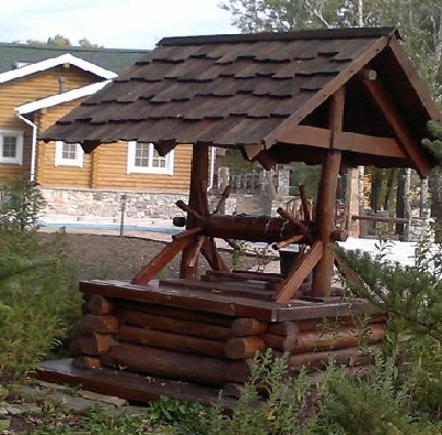 Колодец из дерева